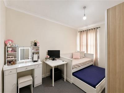 Picture 5